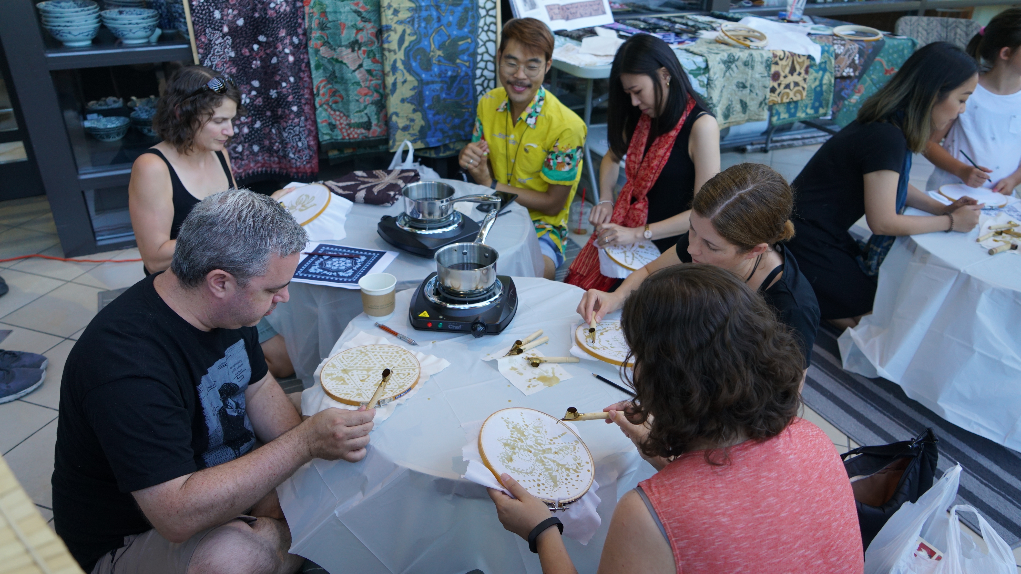 Indonesian Batik Workshop: Experience Batik Painting
